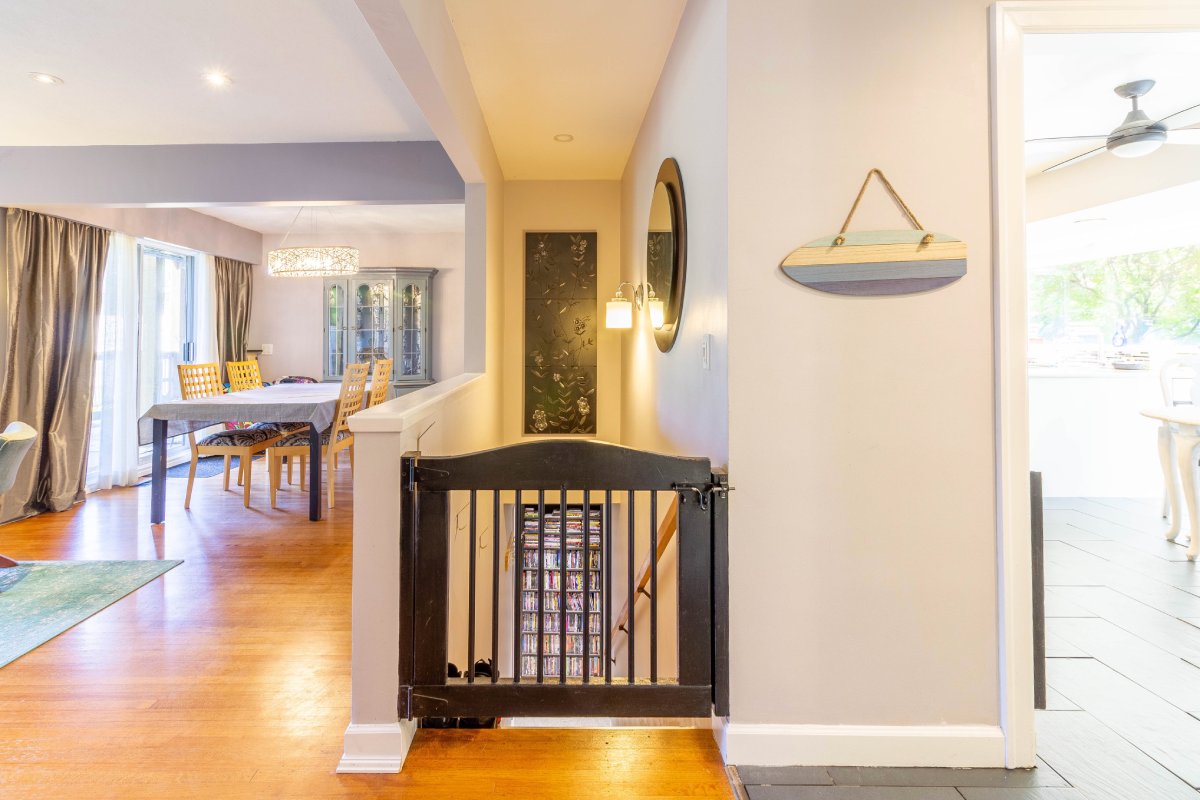 4419 Derby Place, North Vancouver 26