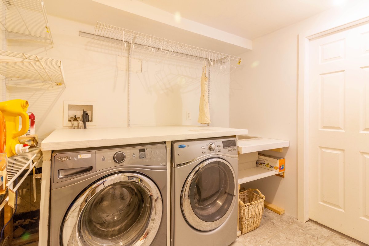 4419 Derby Place, North Vancouver 27