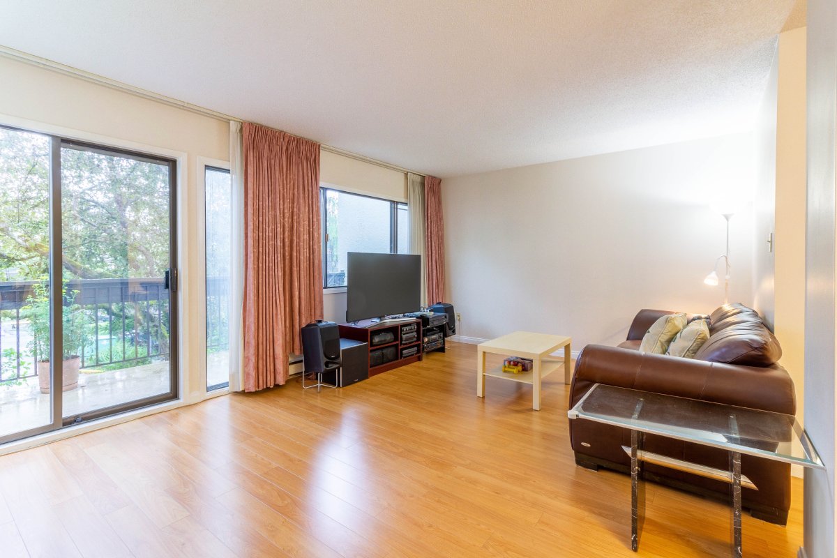 8 7315 Montecito Drive, Burnaby 2