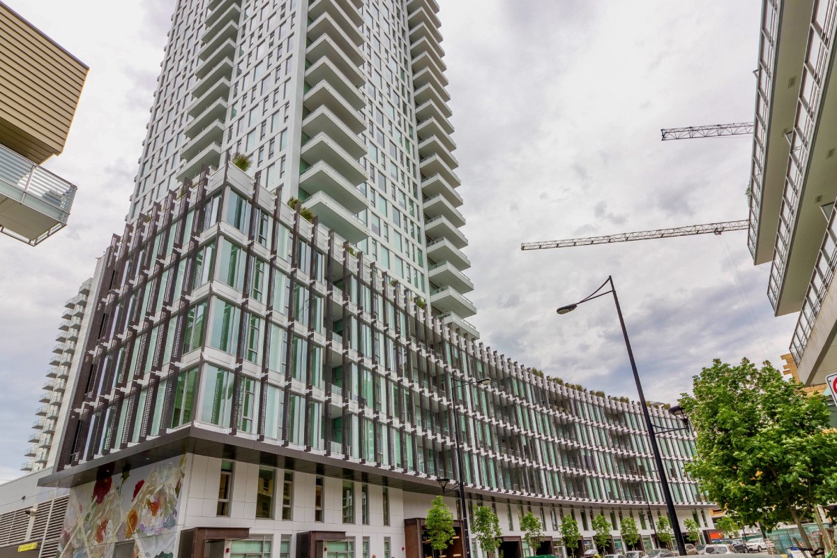 420 3438 Sawmill Crescent, Vancouver 2
