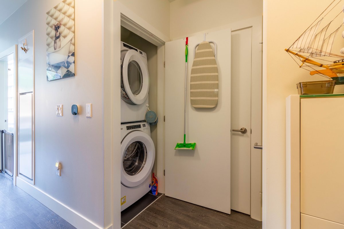 420 3438 Sawmill Crescent, Vancouver 11