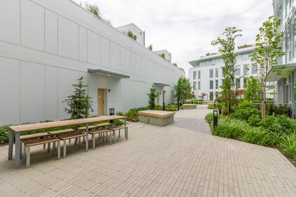 420 3438 Sawmill Crescent, Vancouver 16