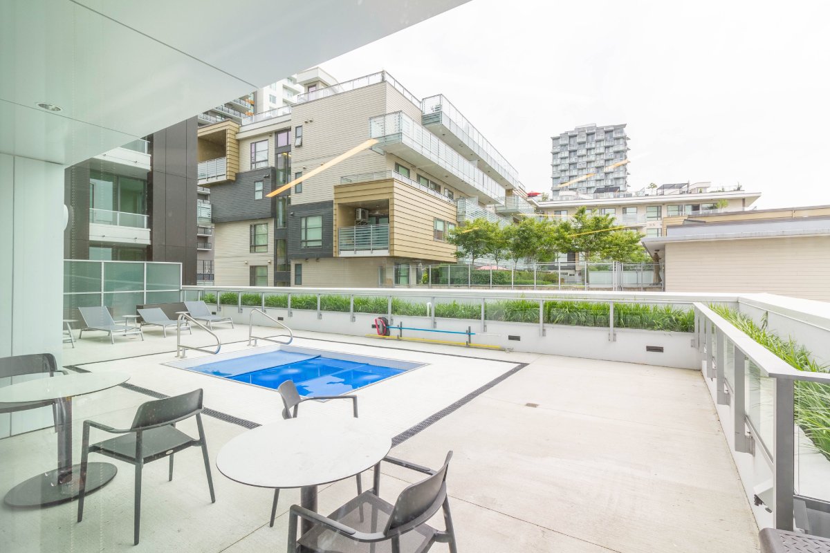 420 3438 Sawmill Crescent, Vancouver 20