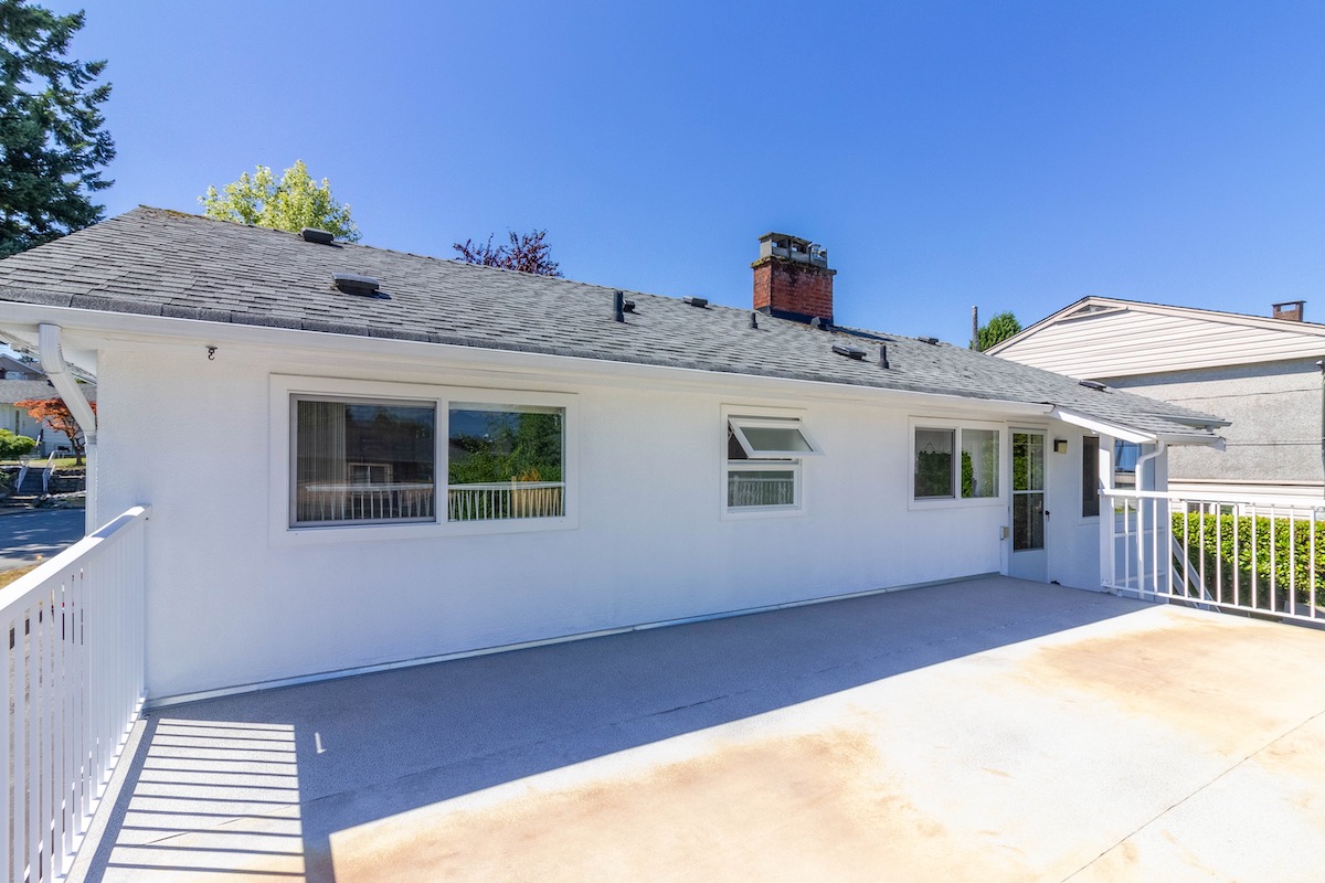 4653 CHARLOTTE COURT 25