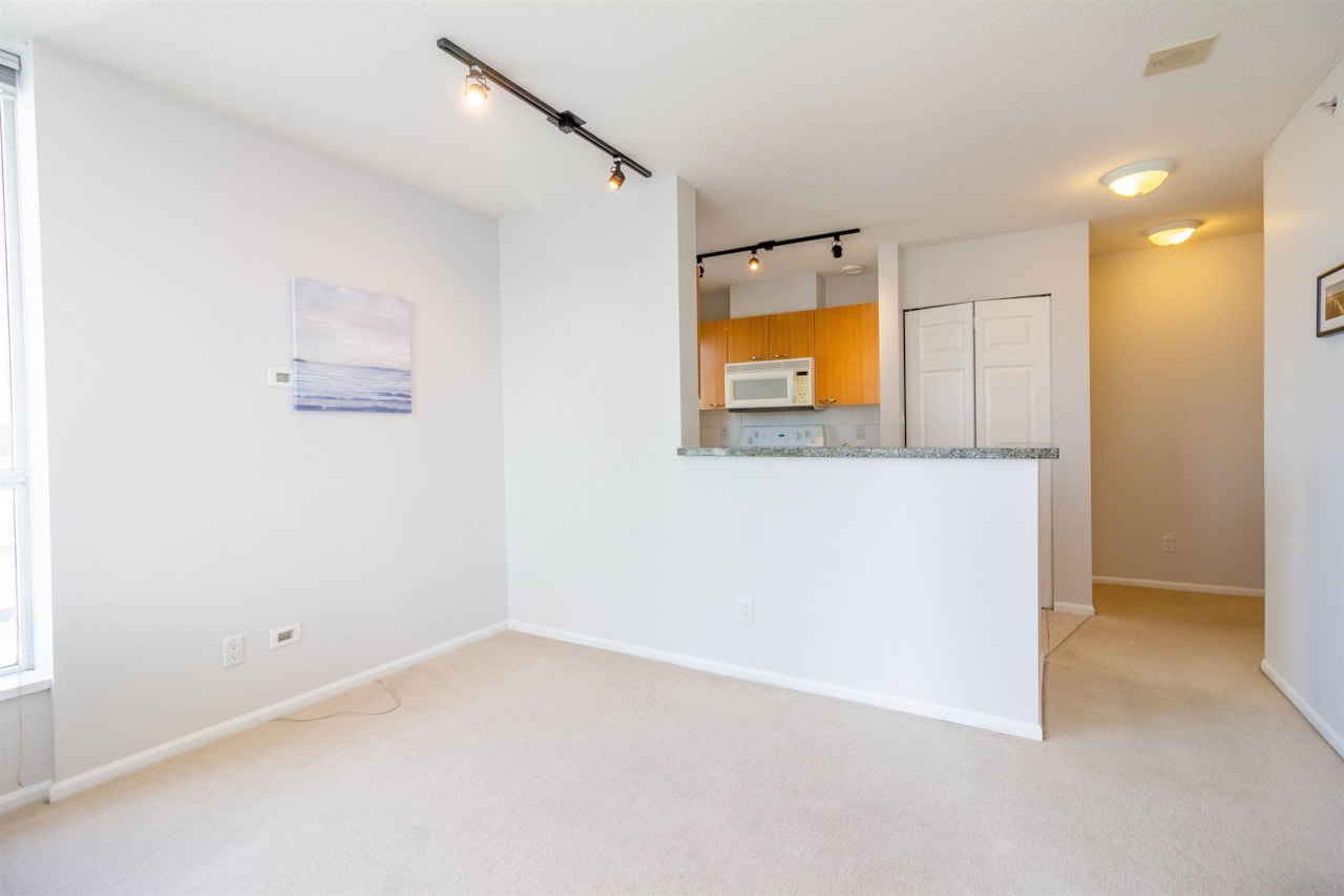 1706 1420 W GEORGIA STREET 8