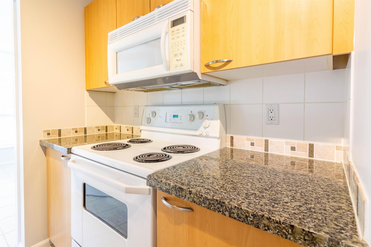 1706 1420 W GEORGIA STREET 14