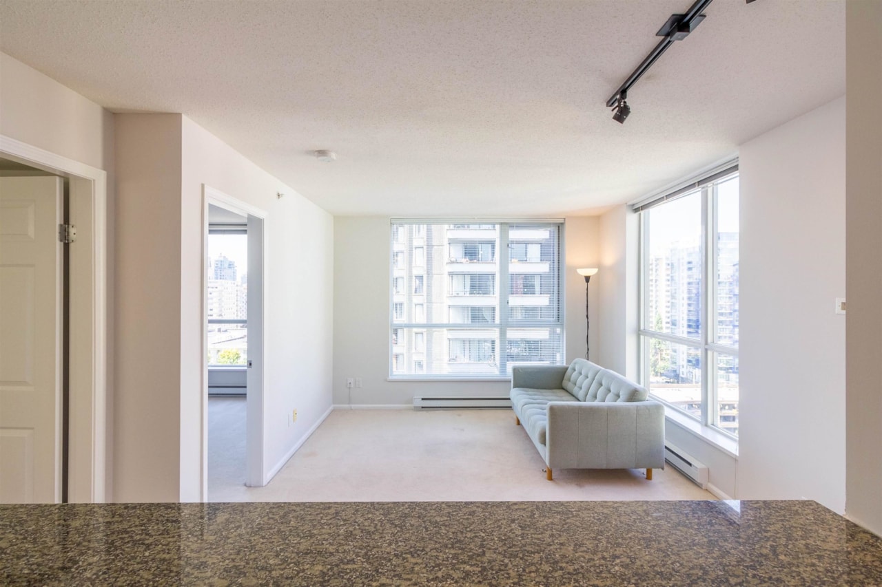 1706 1420 W GEORGIA STREET 15
