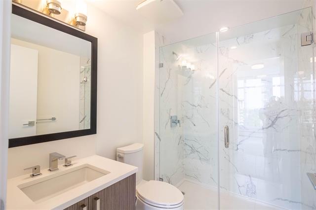 1611 13350 CENTRAL AVENUE, Surrey 12