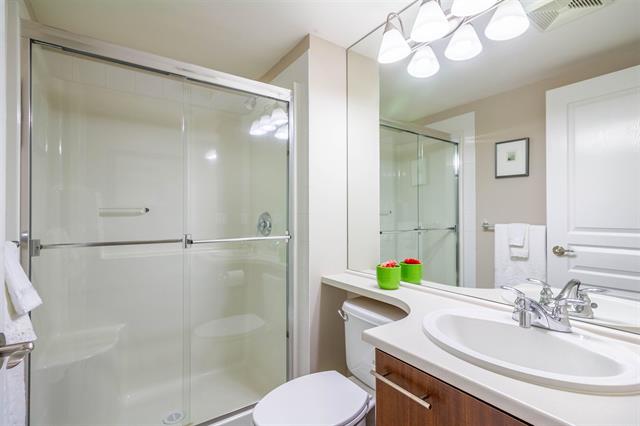 302 4833 BRENTWOOD DRIVE 22