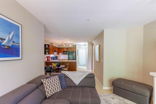 302 4833 BRENTWOOD DRIVE 6