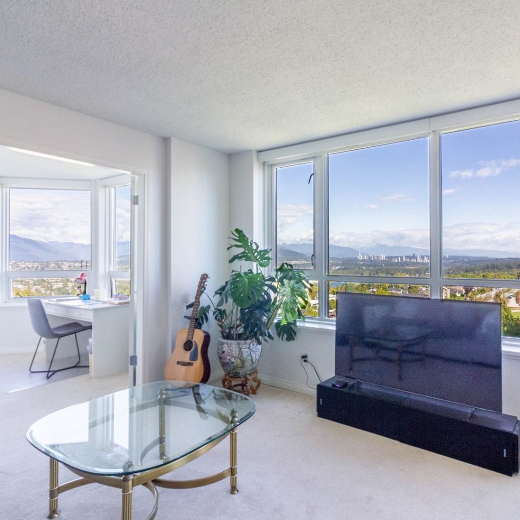 1008 6070 McMurray Ave, Burnaby