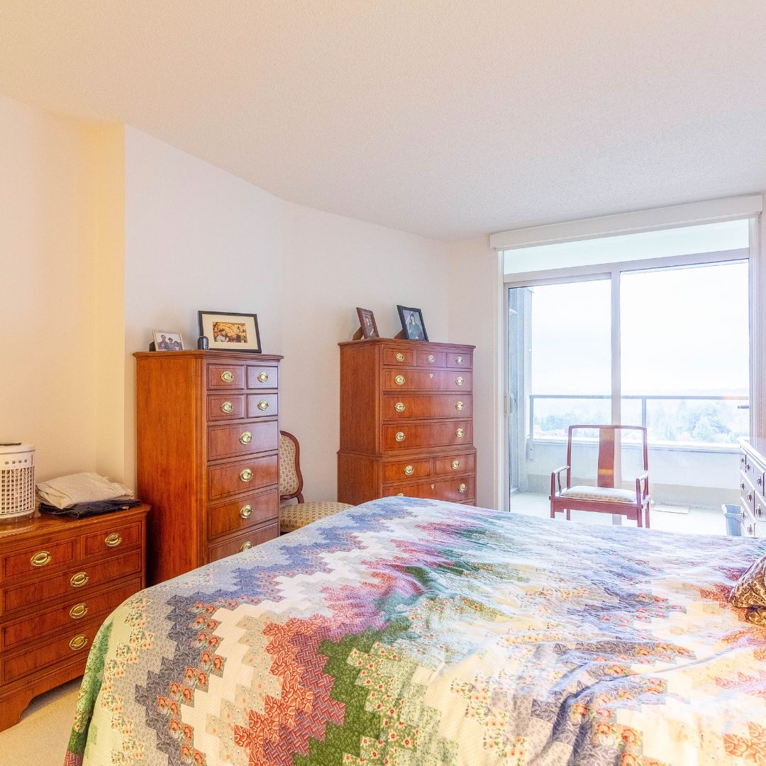 1008 6070 McMurray Ave, Burnaby 9