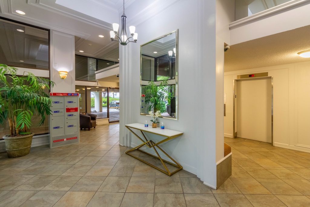 1008 6070 McMurray Ave, Burnaby 34