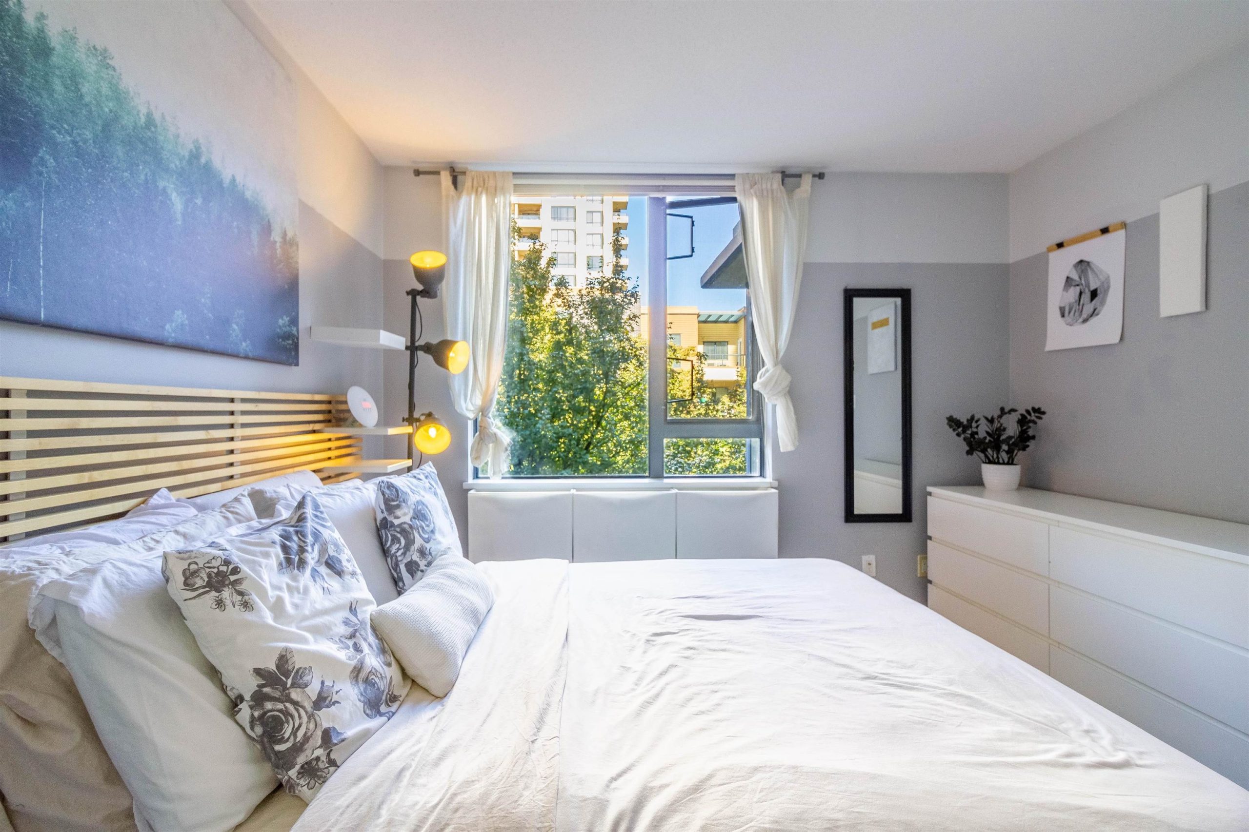 310 3588 CROWLEY DRIVE, VANCOUVER 16