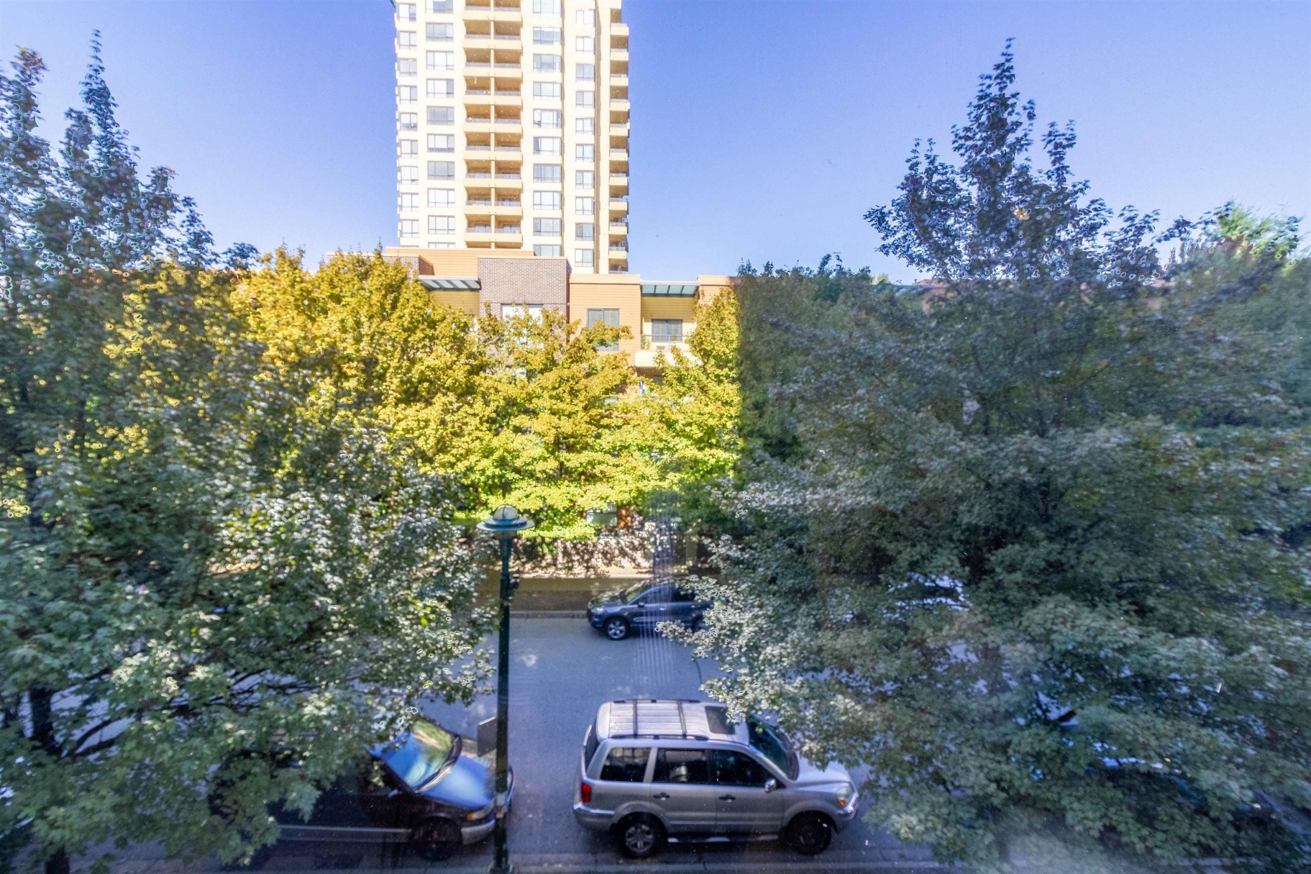 310 3588 CROWLEY DRIVE, VANCOUVER 24