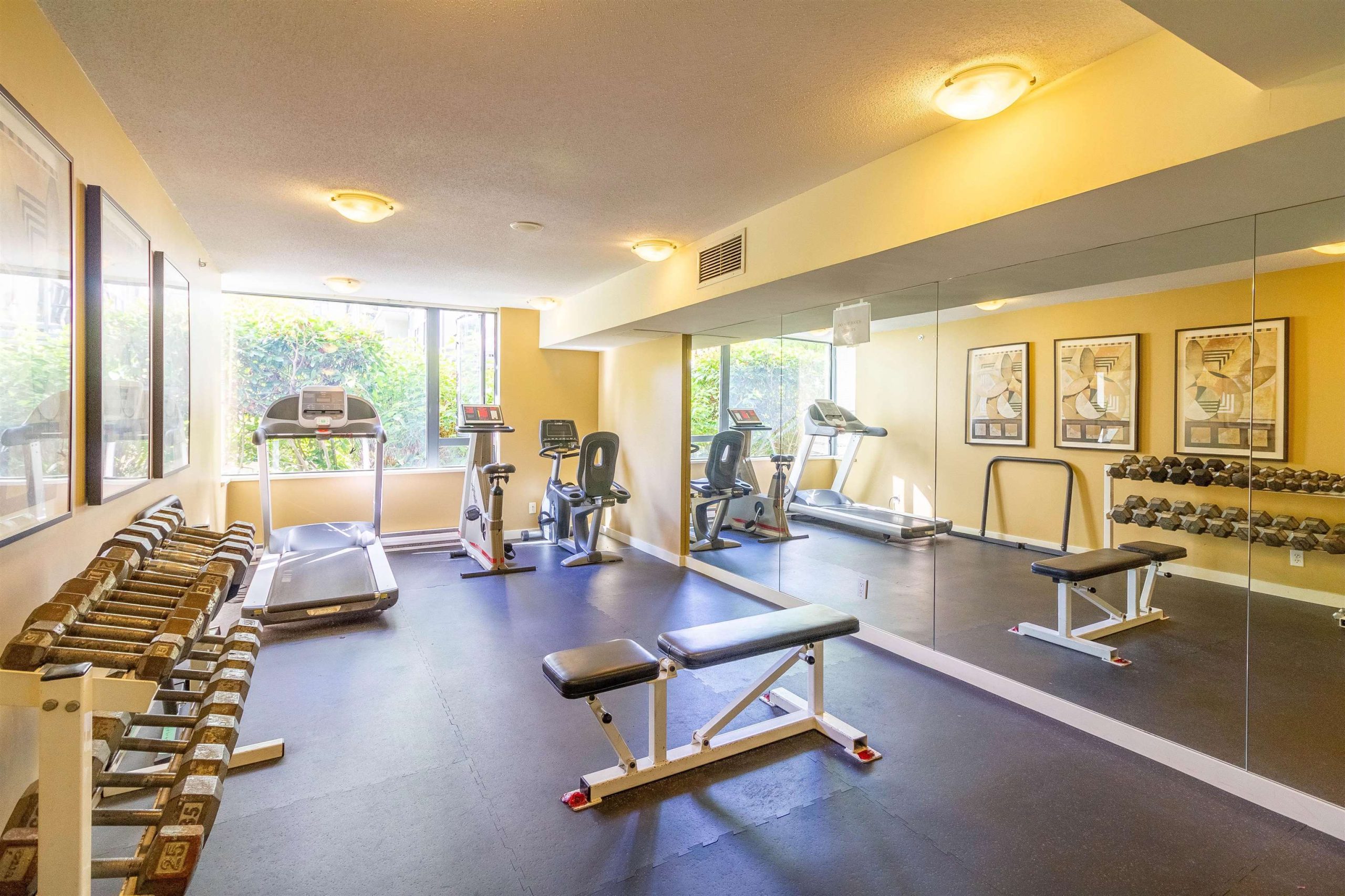 310 3588 CROWLEY DRIVE, VANCOUVER 26