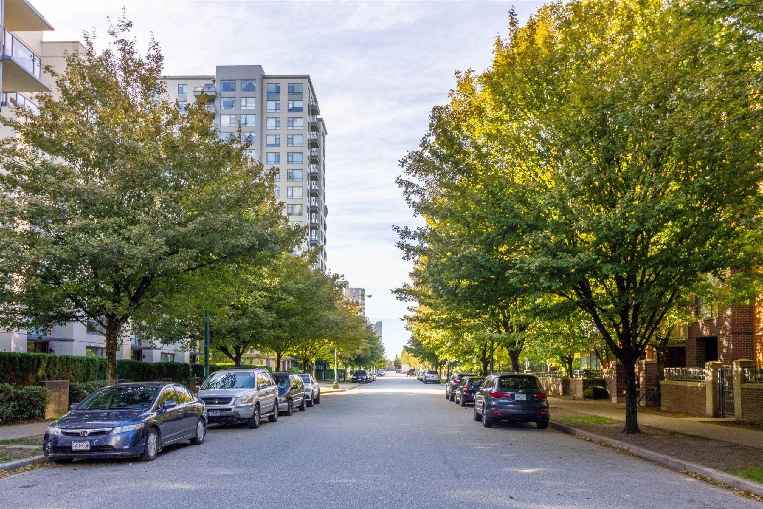 310 3588 CROWLEY DRIVE, VANCOUVER 36