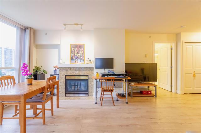 1703 2138 MADISON AVENUE 8