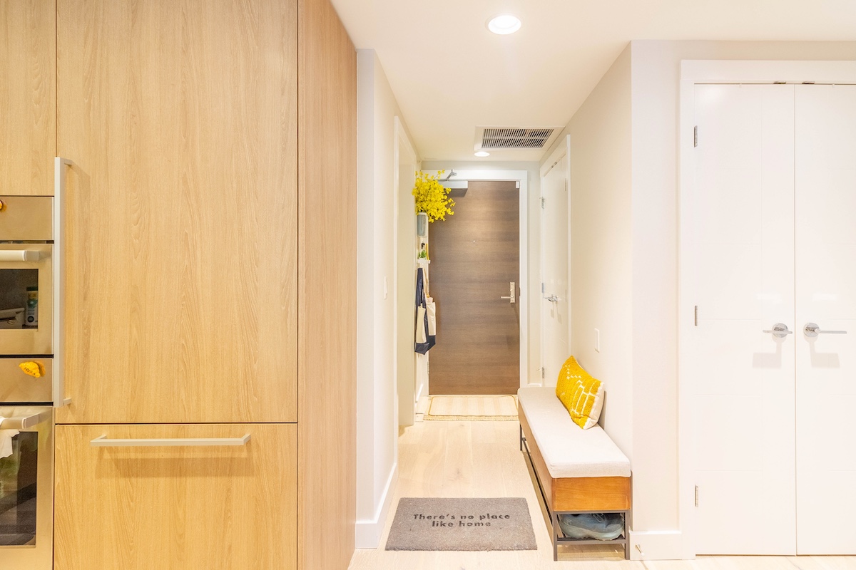 101 2738 LIBRARY LANE 20