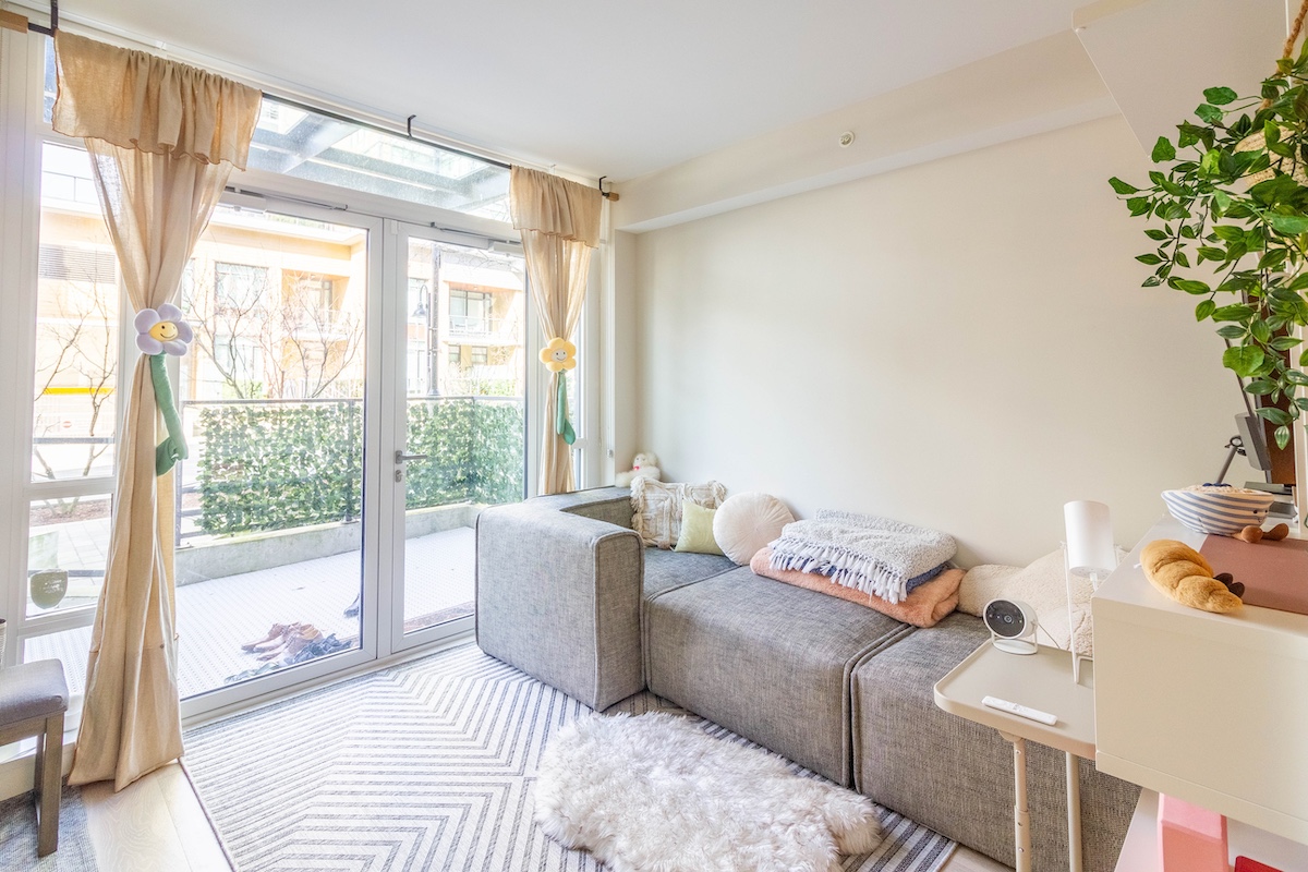 101 2738 LIBRARY LANE 8
