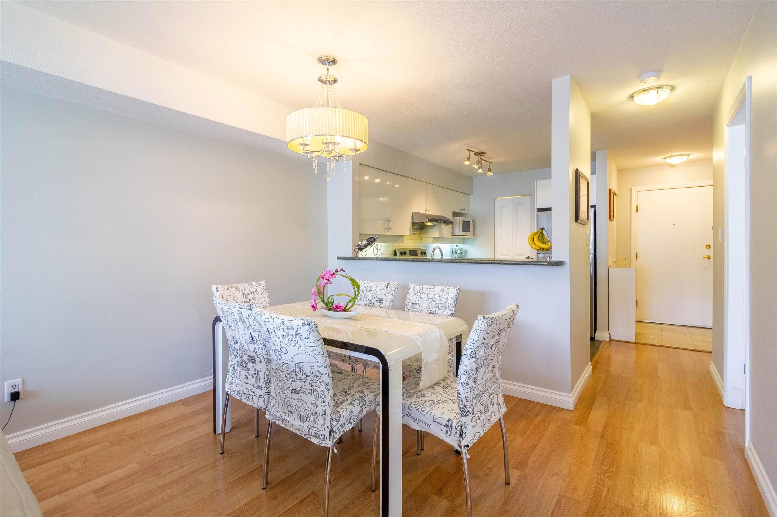 306B 7025 STRIDE AVENUE 11