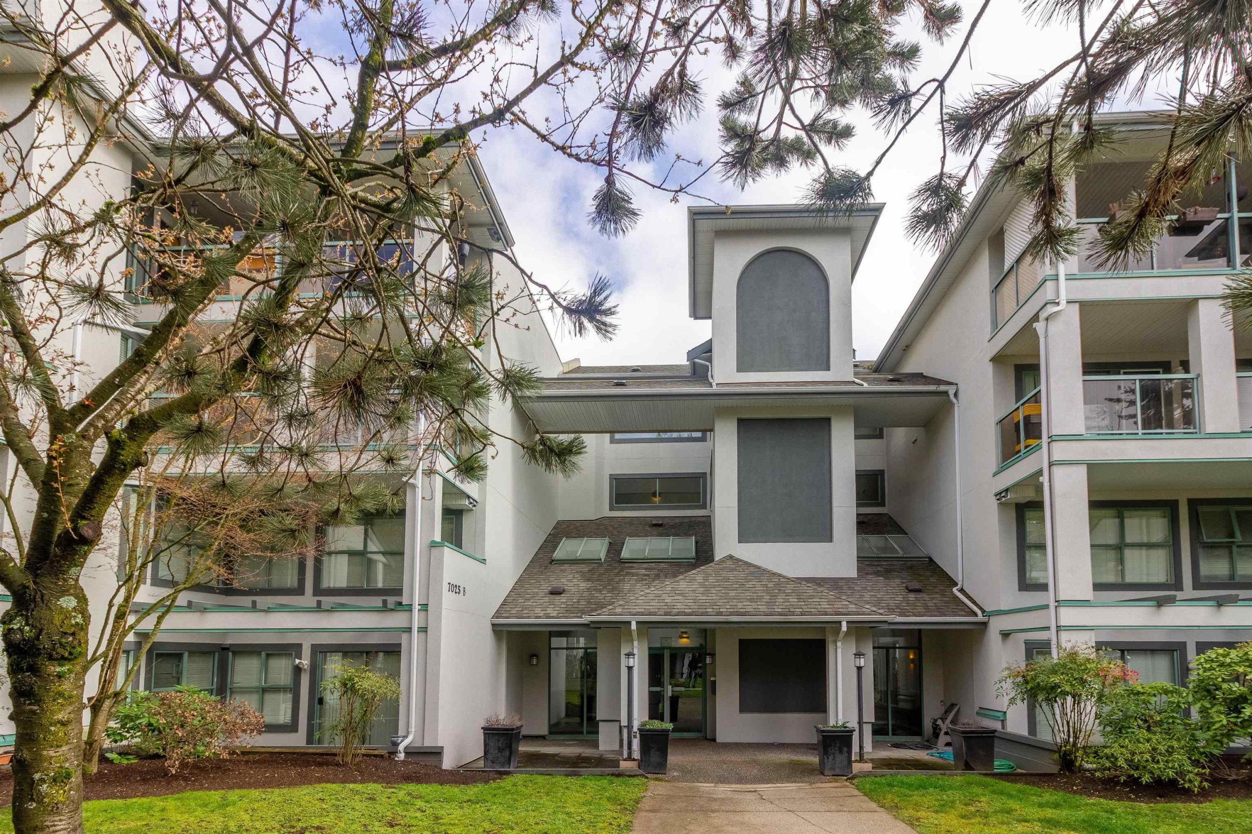 306B 7025 STRIDE AVENUE