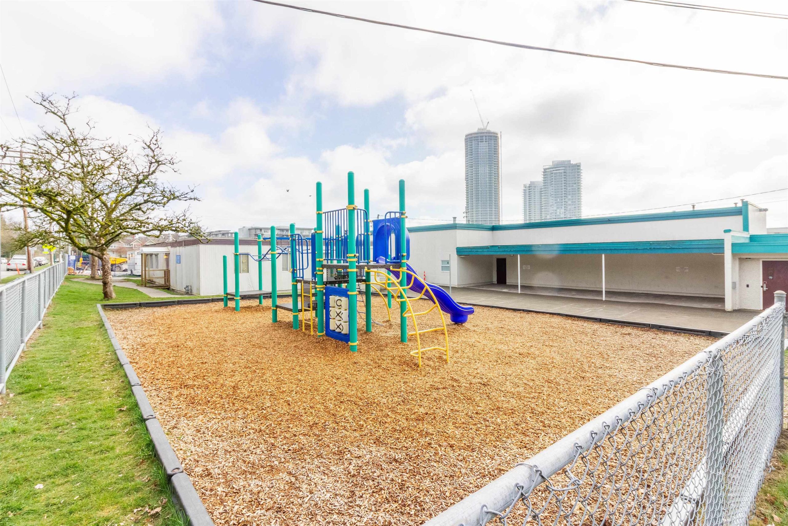 306B 7025 STRIDE AVENUE 36