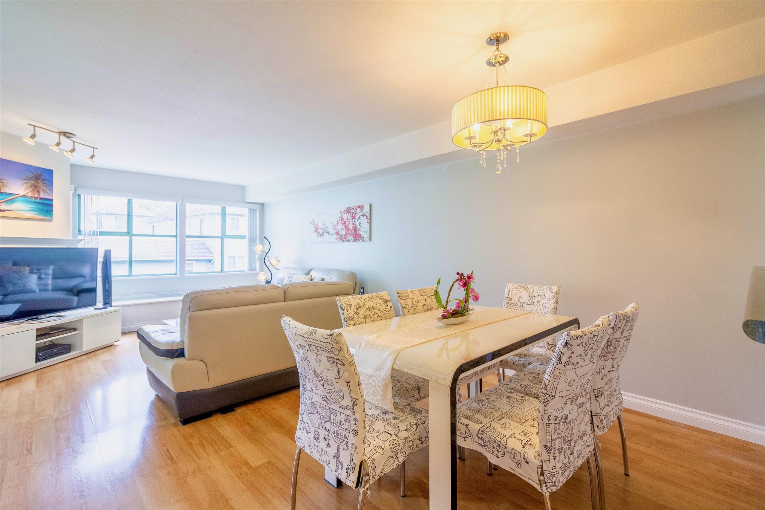306B 7025 STRIDE AVENUE 10