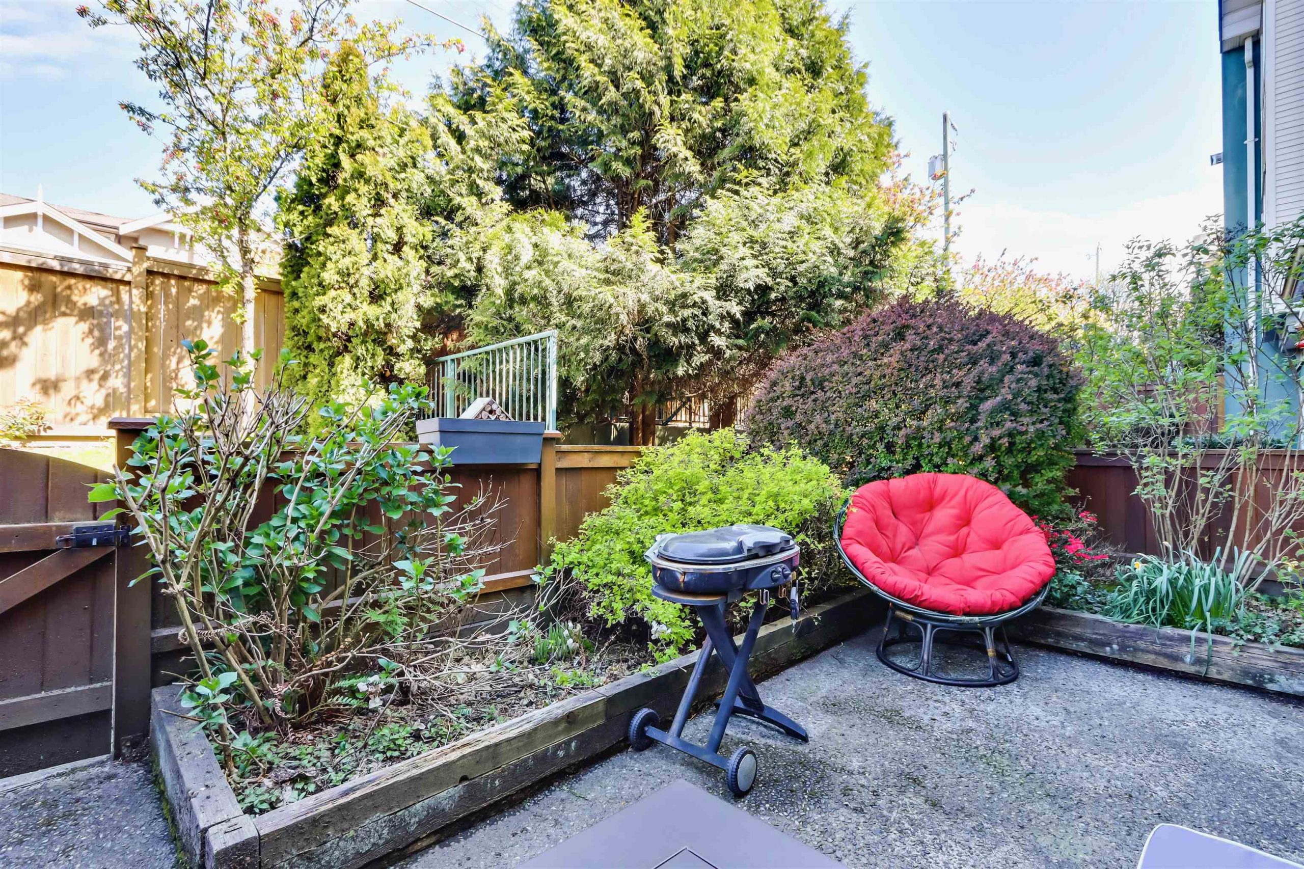 102 3755 ALBERT STREET, BURNABY 19