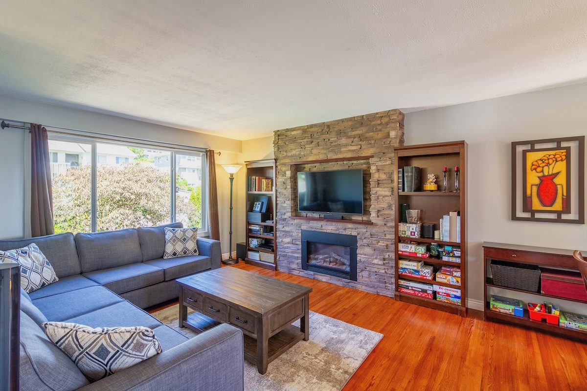 5524 HALIFAX STREET, BURNABY 2