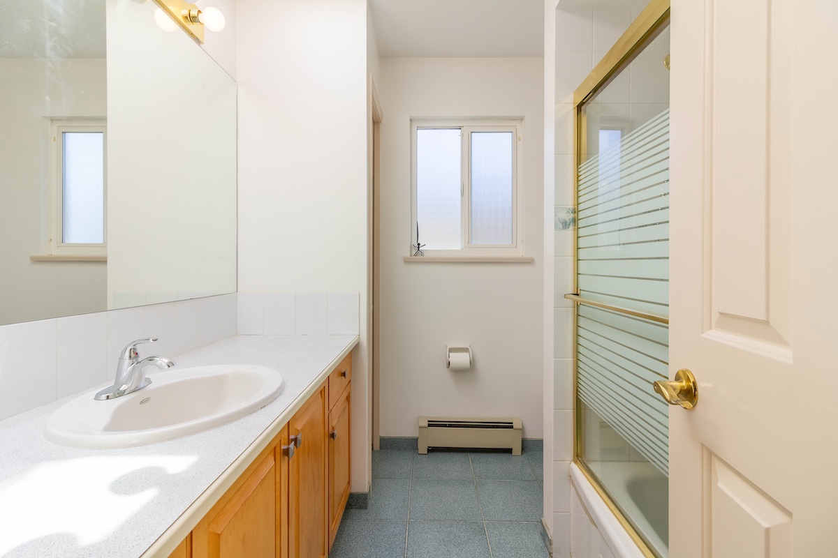 2006 QUALICUM DRIVE 26