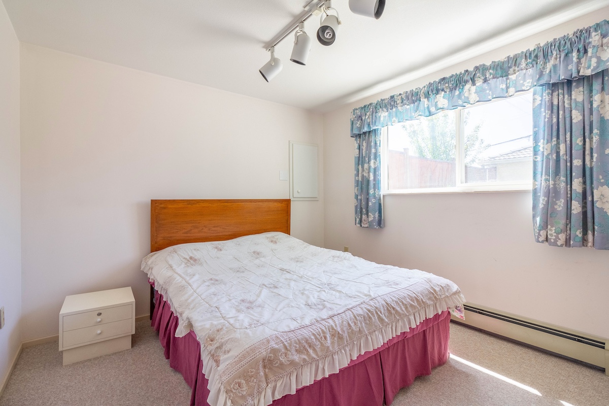 2006 QUALICUM DRIVE 31