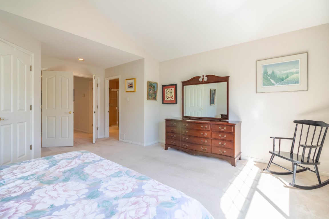 39 5531 CORNWALL DRIVE 21