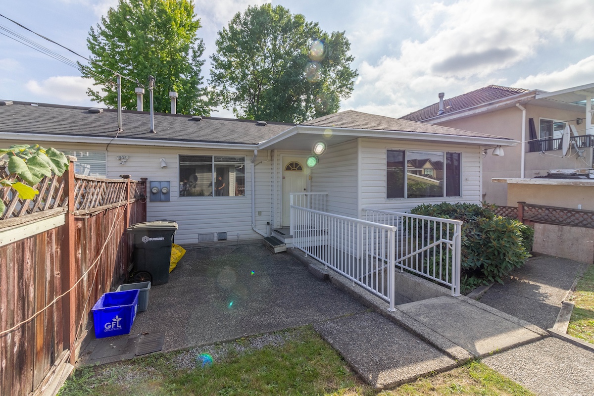3797 PARKER STREET 28