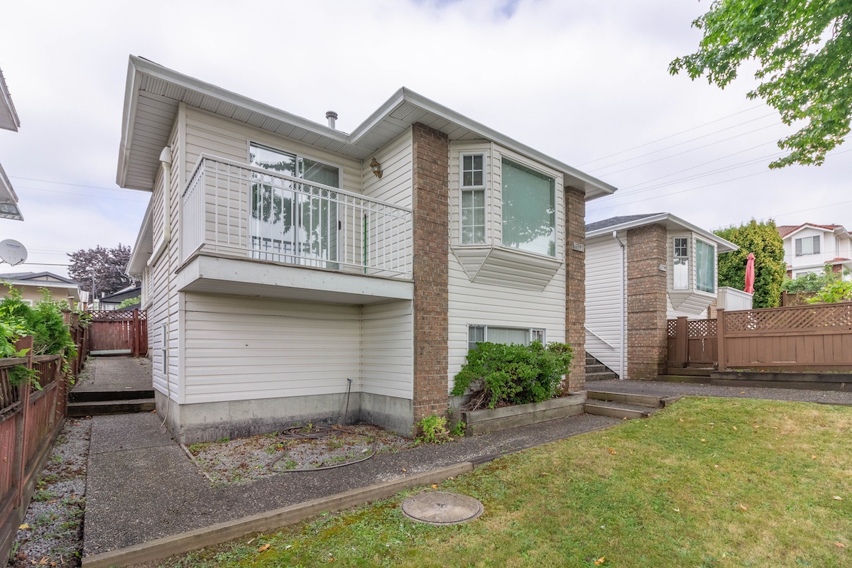 3797 PARKER STREET 30