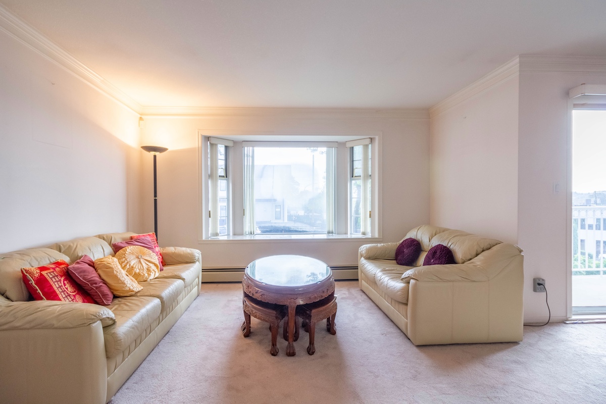 3797 PARKER STREET 4