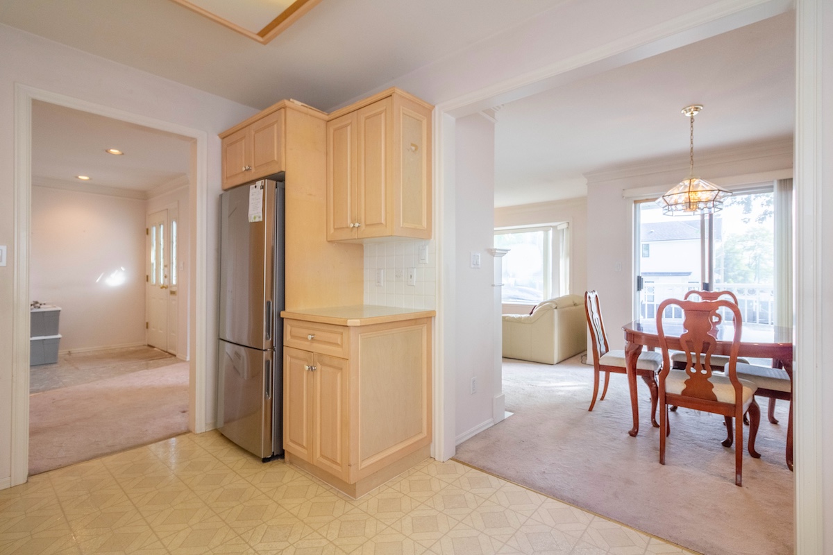 3797 PARKER STREET 8