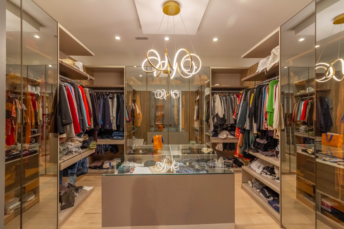 13906 35A AVENUE 22