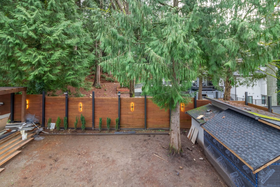 13906 35A AVENUE 25