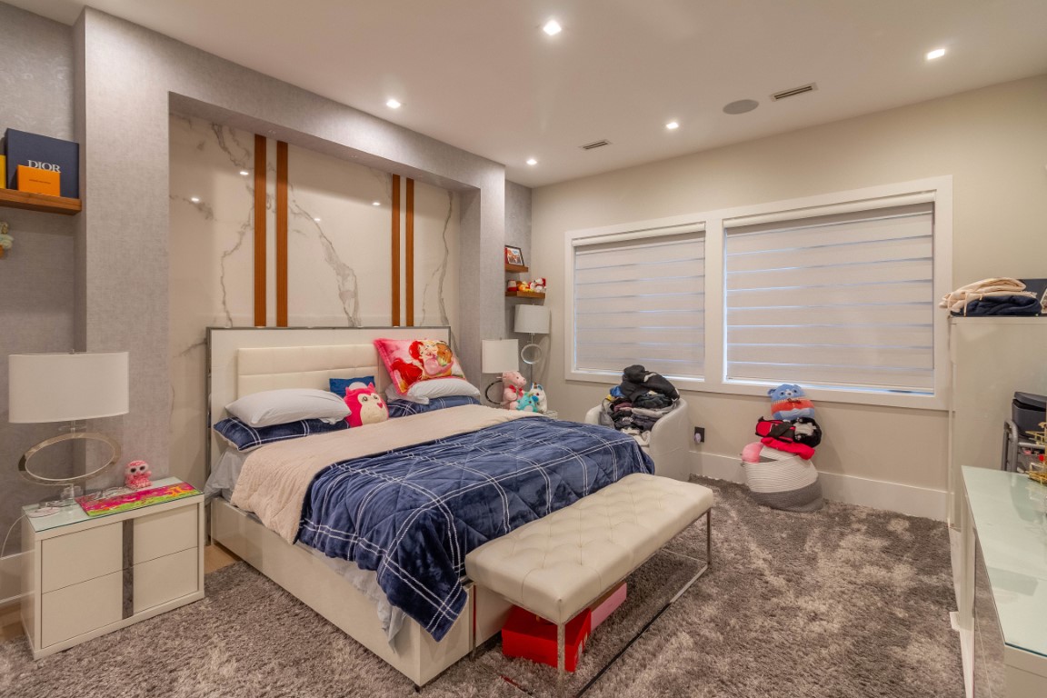 13906 35A AVENUE 28