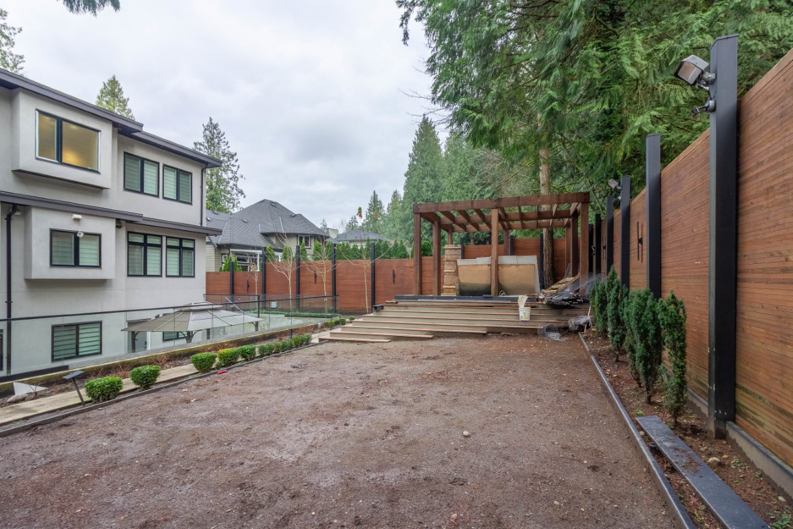 13906 35A AVENUE 37