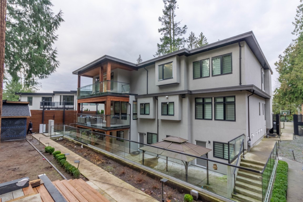 13906 35A AVENUE 38
