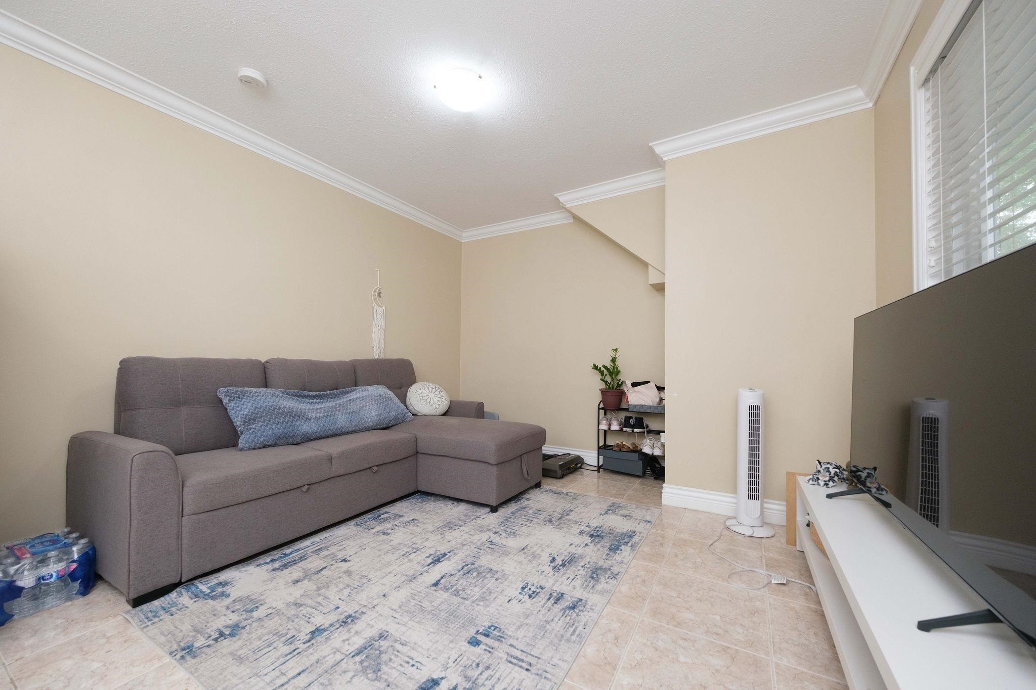 10122 WILLIAMS ROAD 24