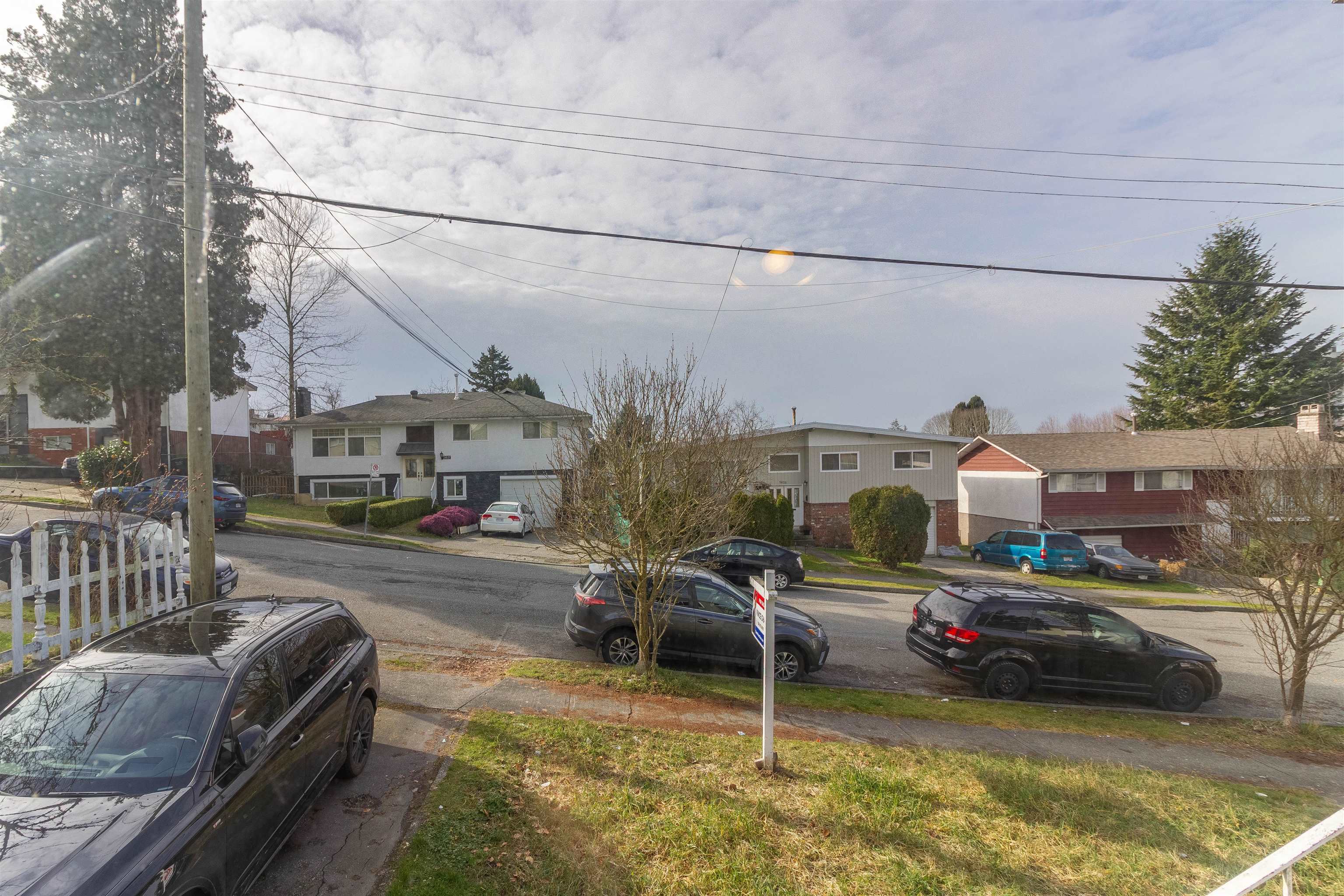 5630 LINCOLN STREET 5