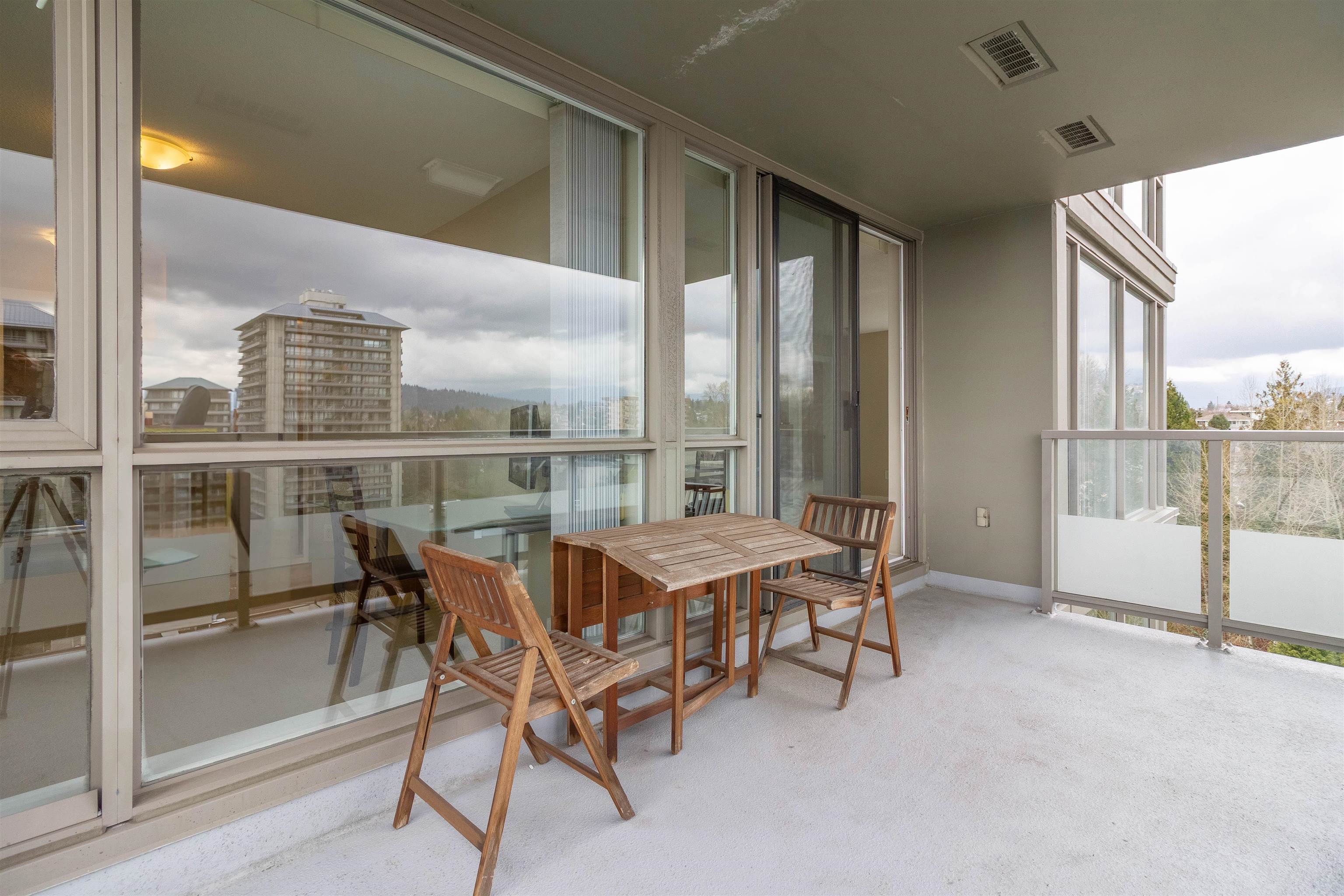 1406 4888 BRENTWOOD DRIVE 25