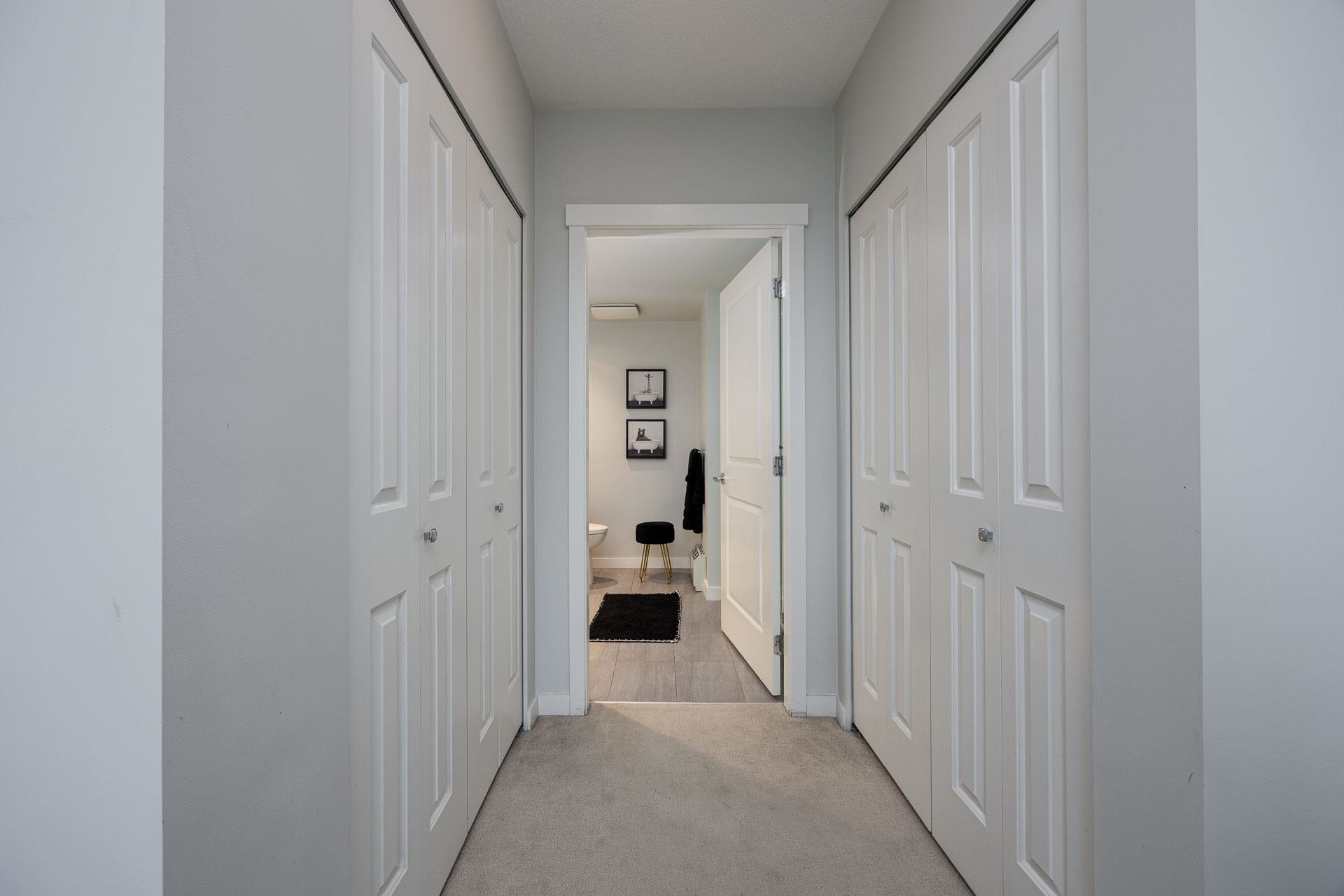 301 3281 E KENT AVENUE NORTH 19