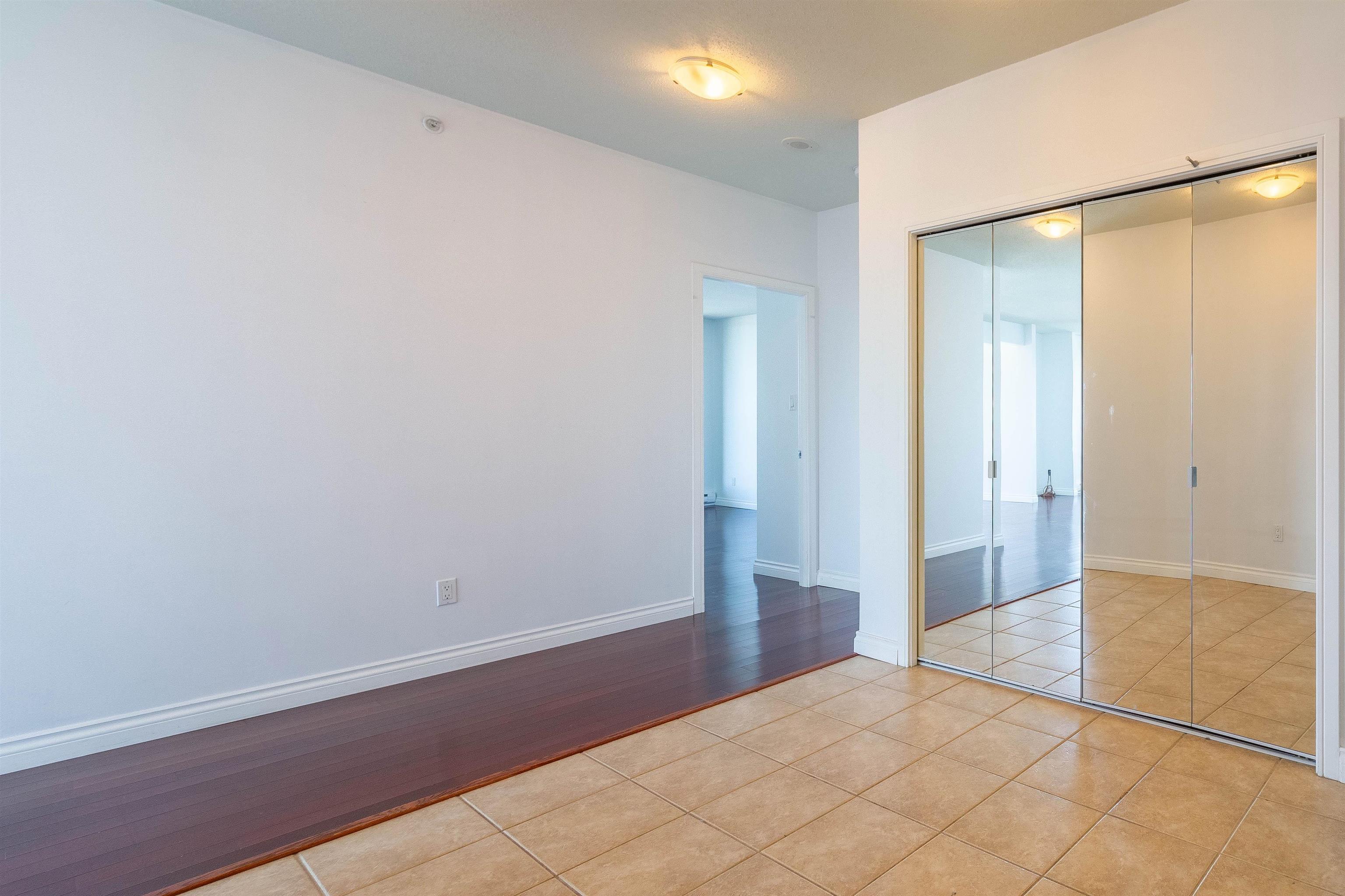 2404 4388 BUCHANAN STREET 27