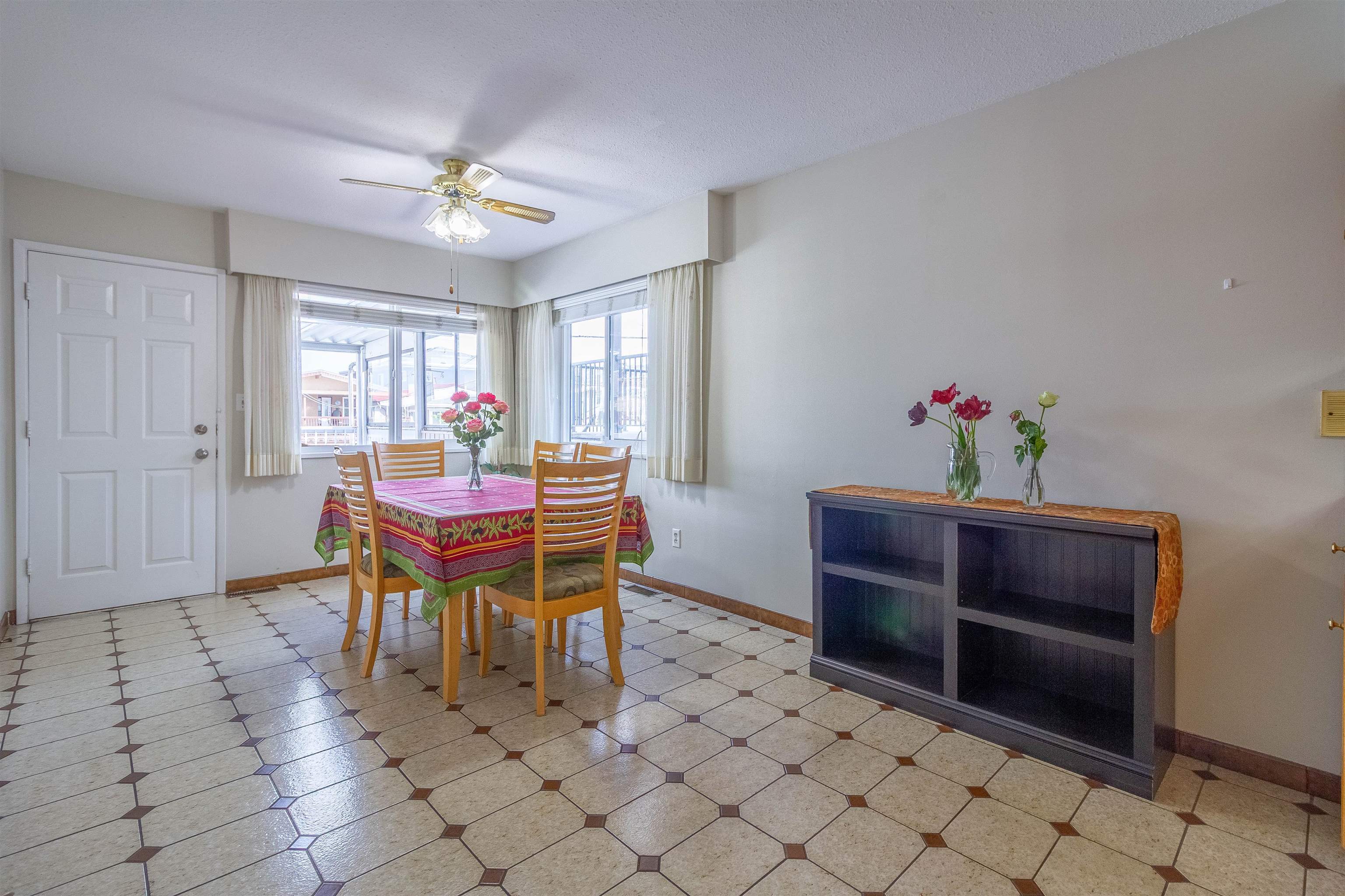 4651 GEORGIA STREET 13