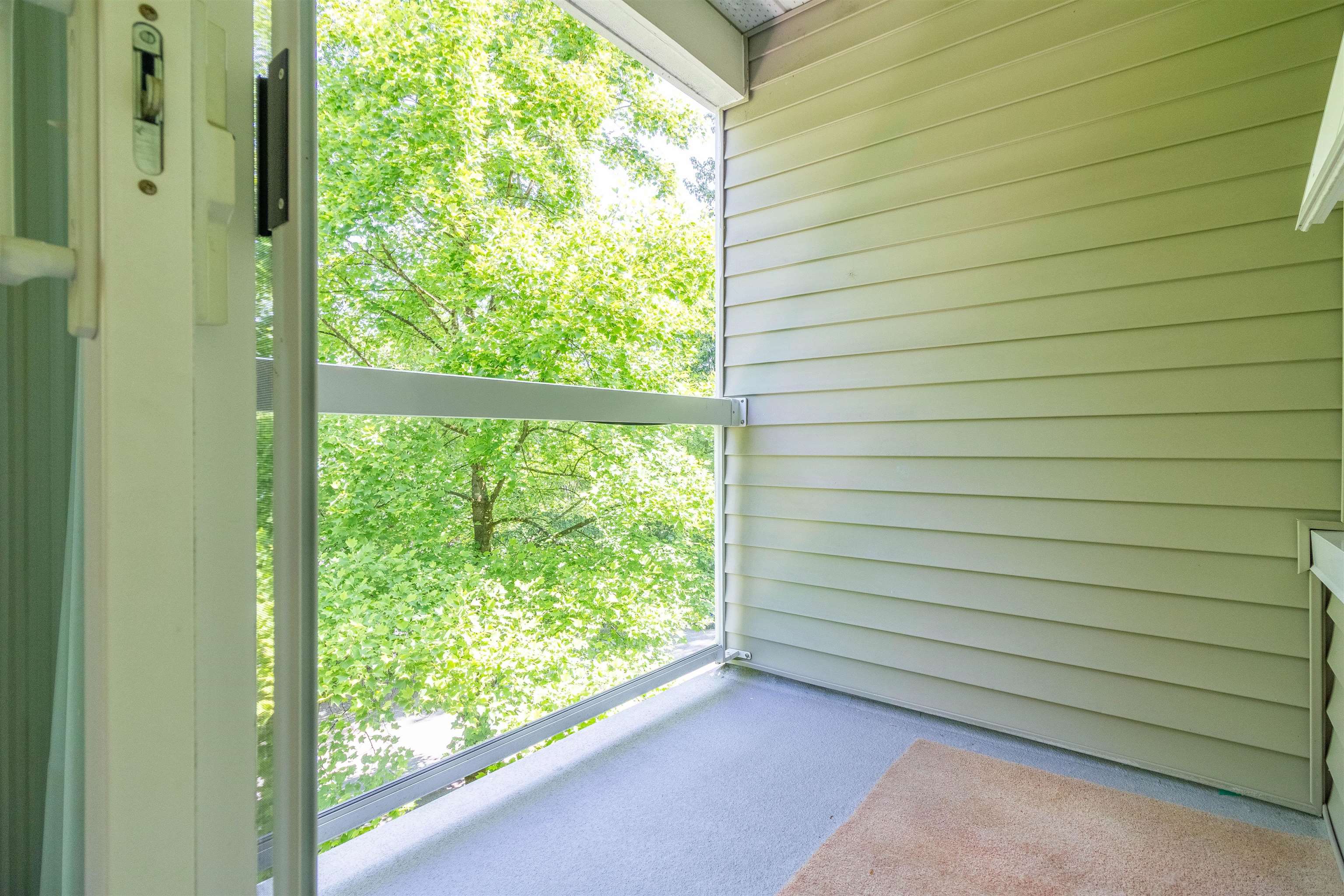 3 3033 TERRAVISTA PLACE 16