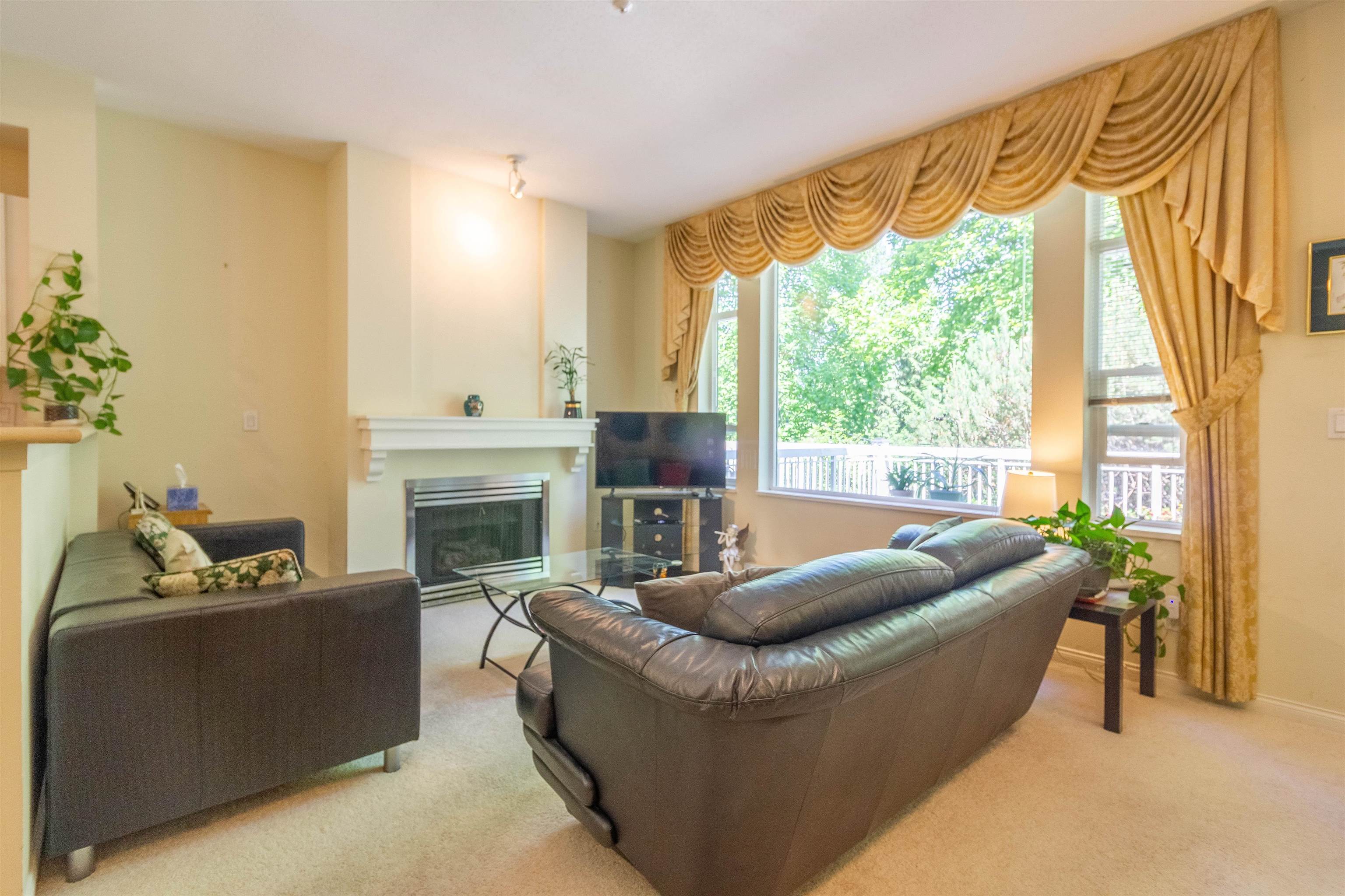 3 3033 TERRAVISTA PLACE 3